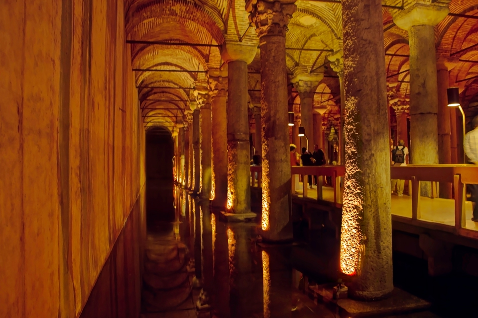 Cisterna Basilica – der versunkene Palast, Istanbul