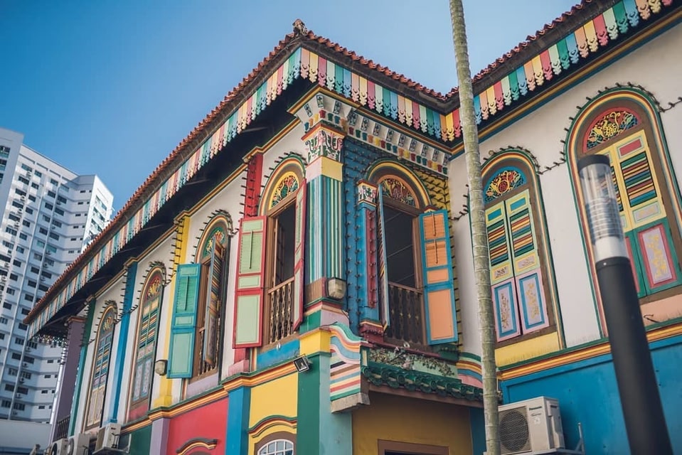 Colourful building in Singapore