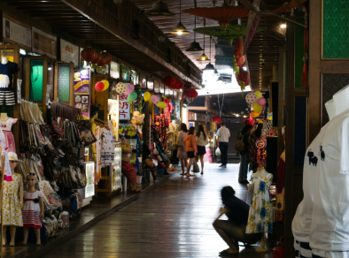Image of an indoor market