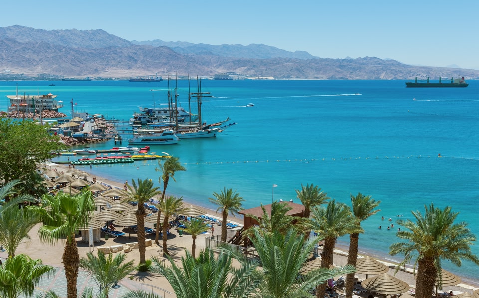 A short ride to Eilat from Ramon Airport