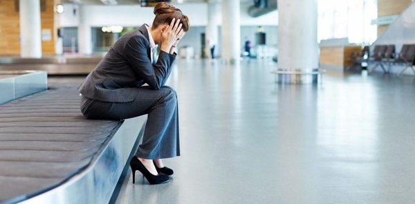 Woman who lost her bags - 10 things you should never do at the airport