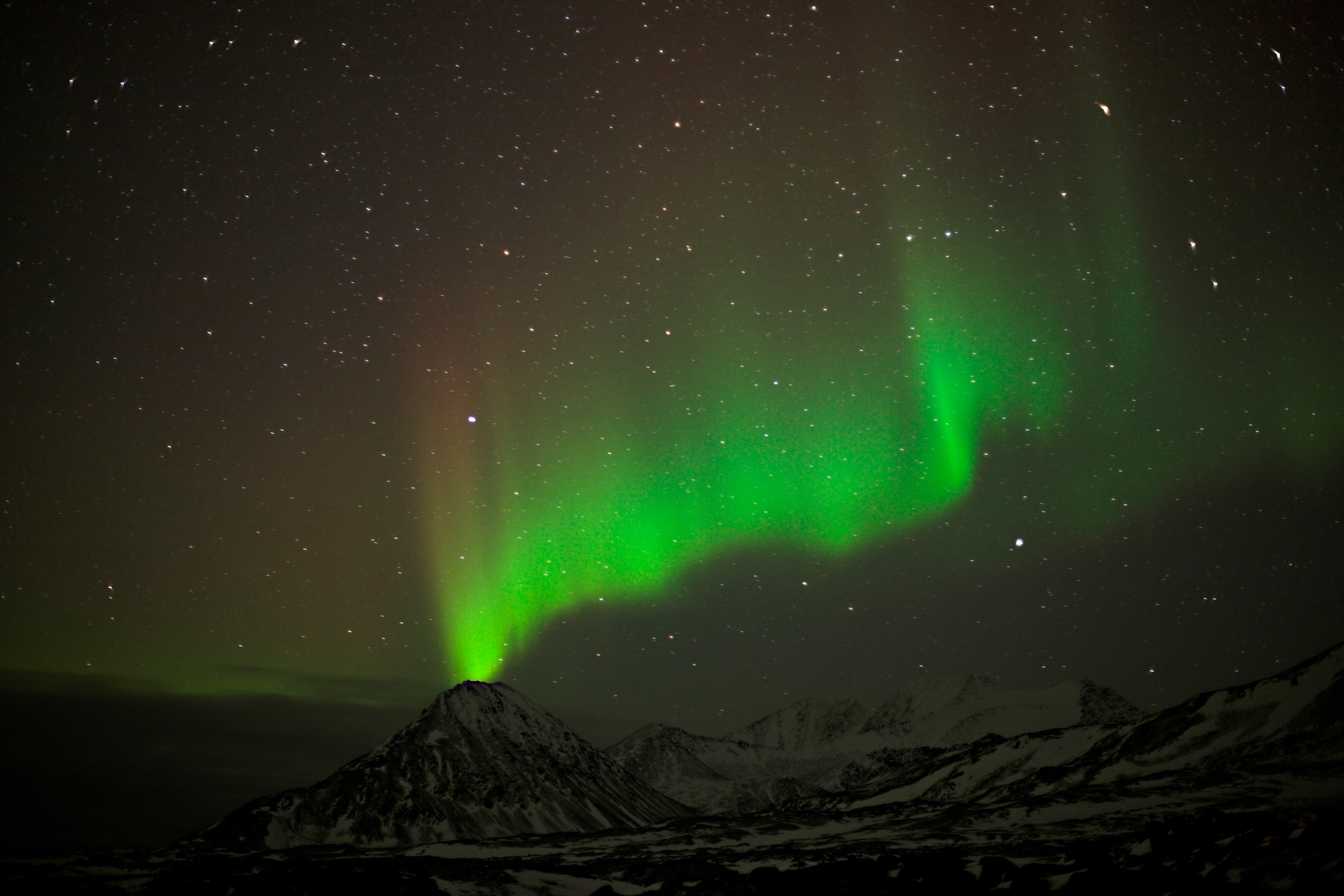 mejores lugares aurora boreal islandia, como ver aurora boreal islandia, viajar a islandia, cuanto cuesta ver aurora boreal, donde ver aurora boreal, stokksness