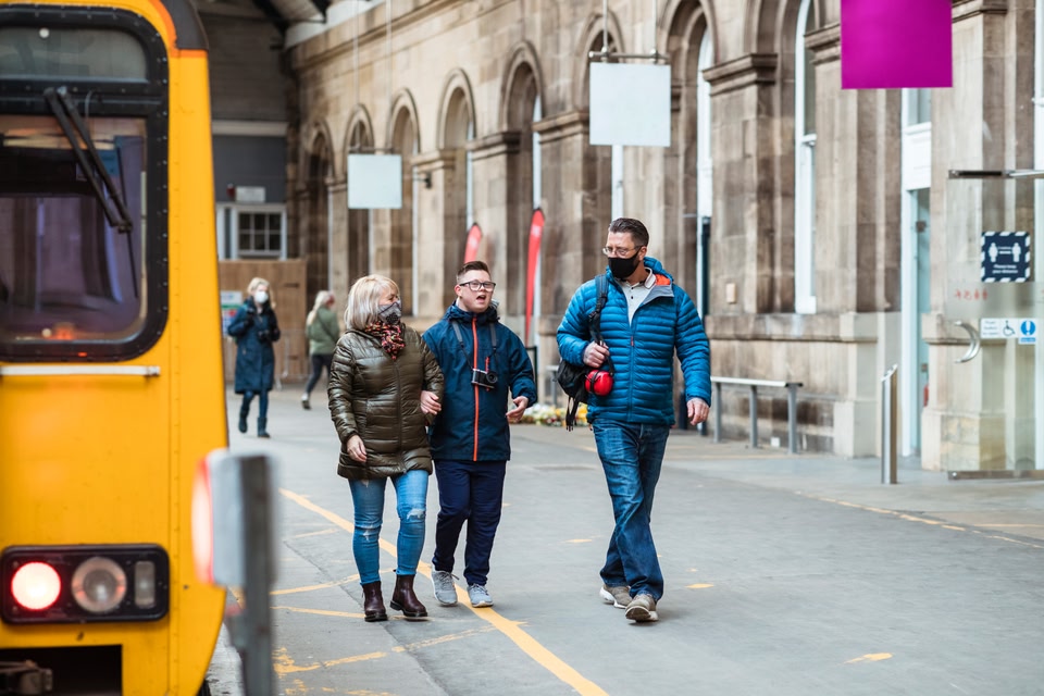 事前の座席予約もできると、当日さらにスムーズに移動することができます