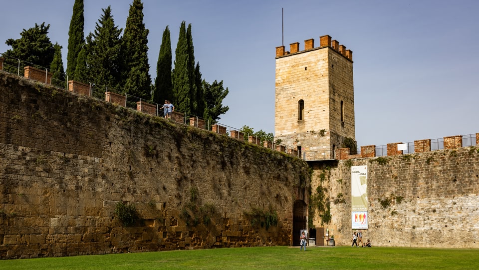 Una sezione delle Mura Medievali di Pisa