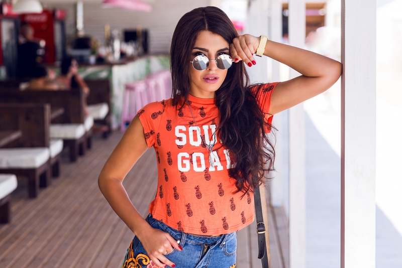 海外旅行 ロゴ Tシャツ