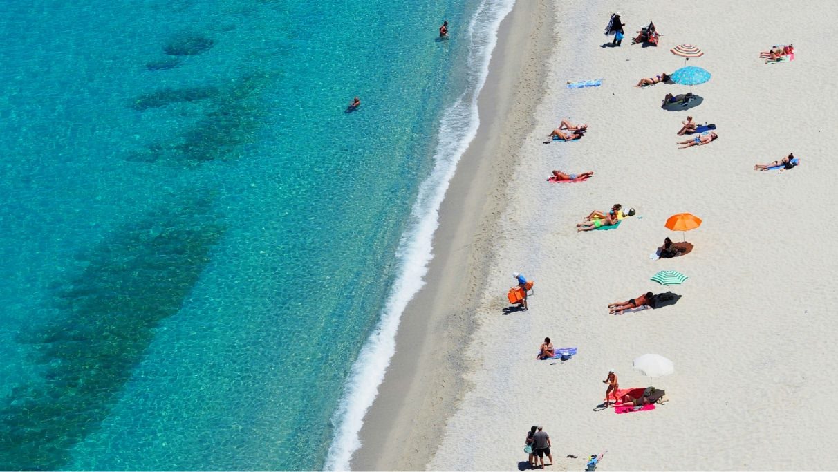 Birdseye view of the seashore in Kuta
