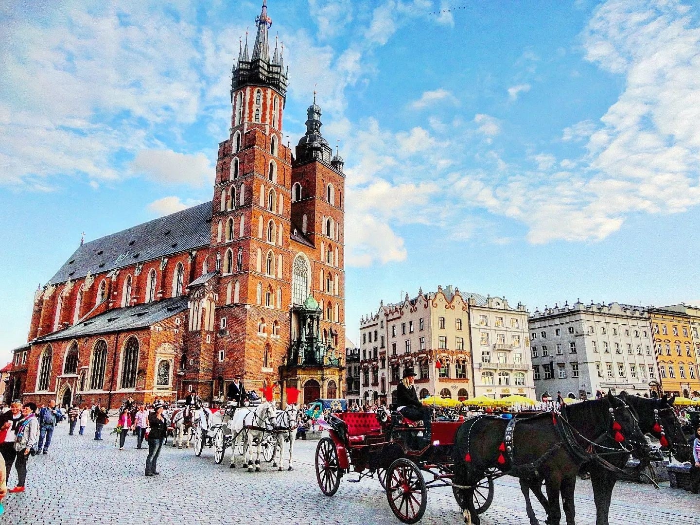 a dónde viajar en agosto Cracovia
