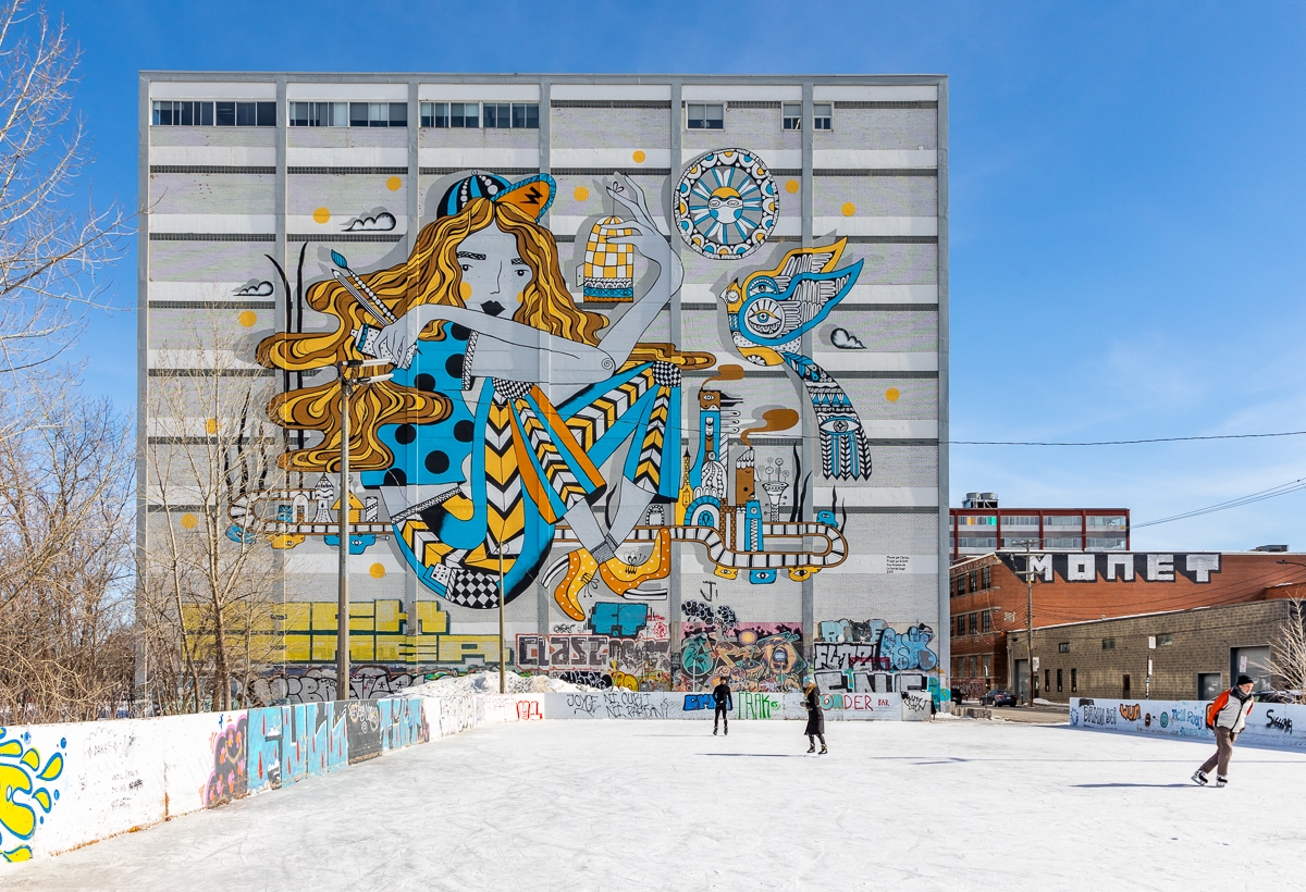 Mural Walla Volo by Ola Volo produced by Le Cartel. Location in Montreal's Mile-End neighbourhood