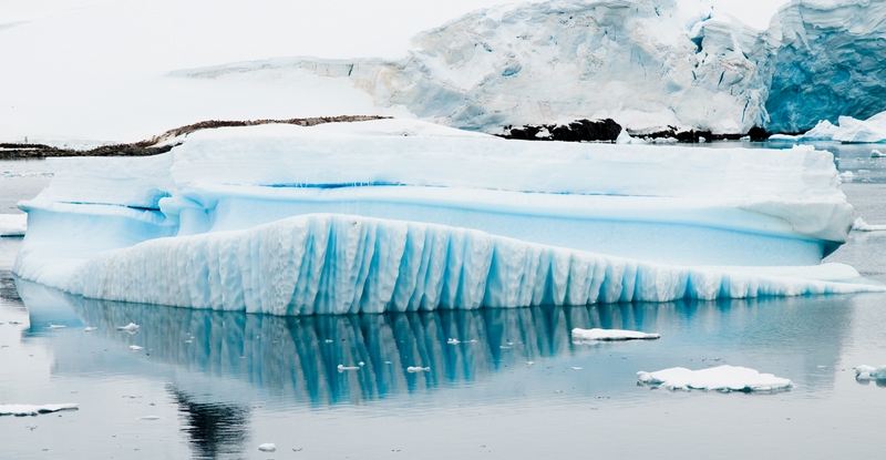 Die 20 spektakulärsten Wunder der Natur: Gestreifte Eisberge in der Antarktis