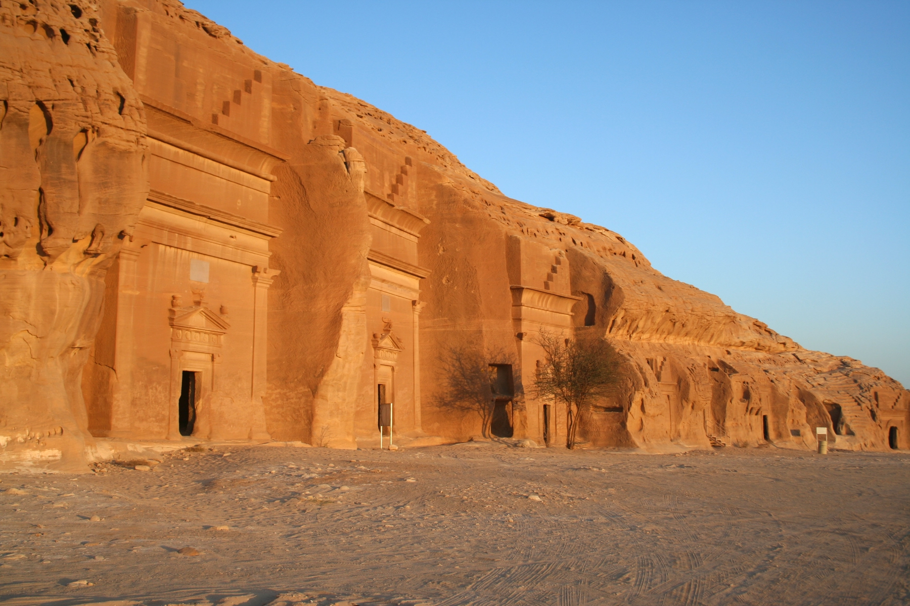 Países más grandes: Monumento en Arabia Saudita