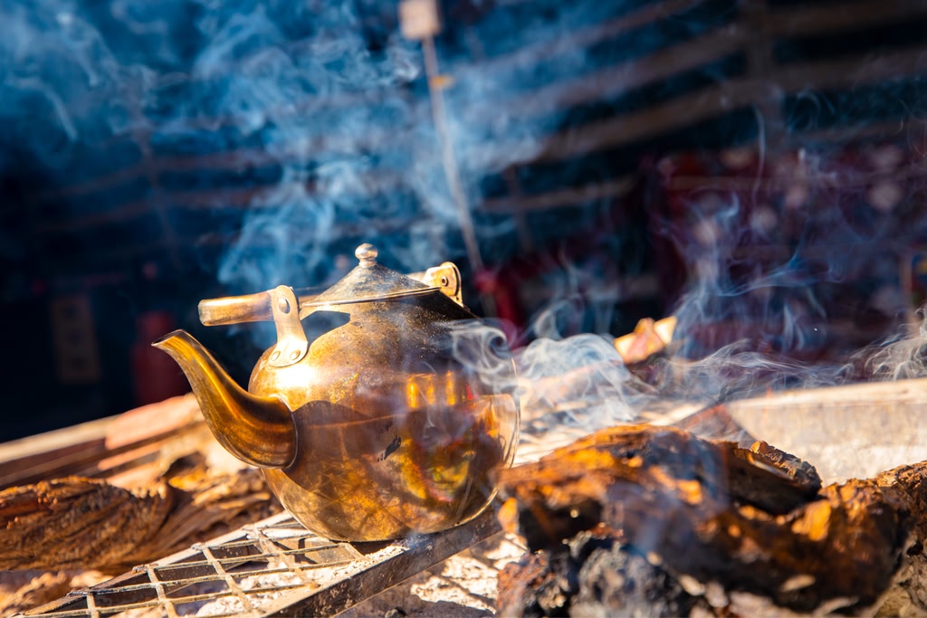 Il rito del te' in Arabia