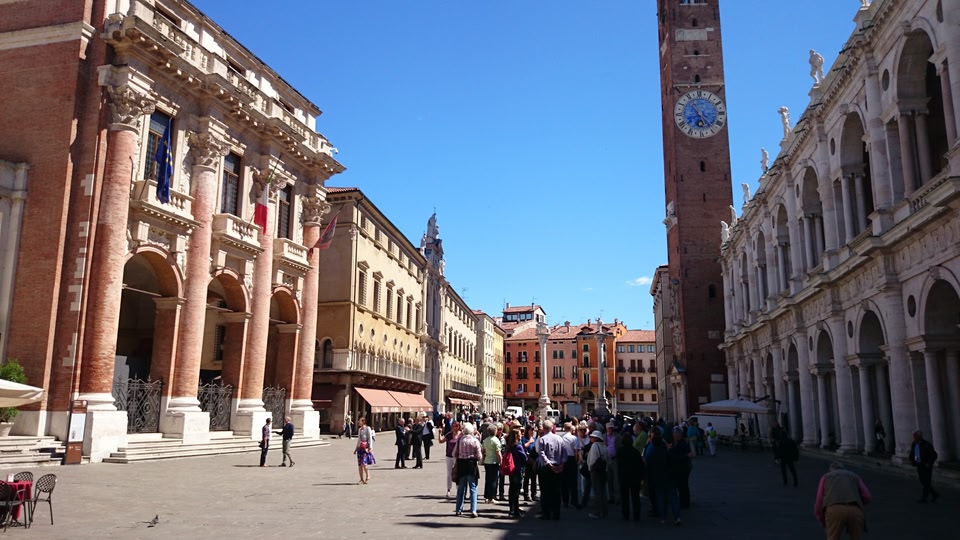 Vicenza, cosa vedere: Piazza dei Signori