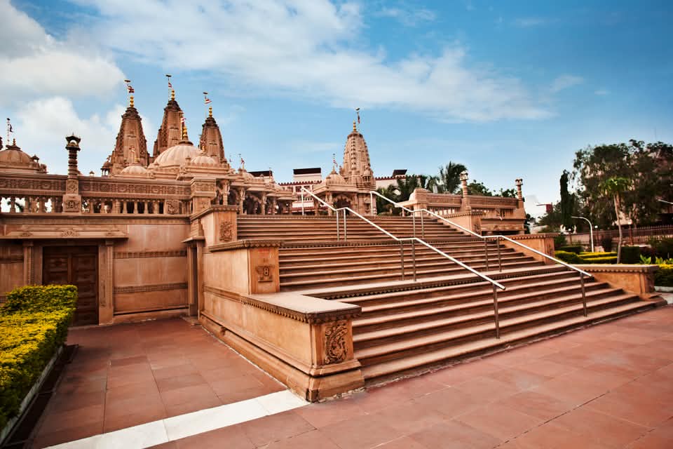 Bilutleie i Rajkot