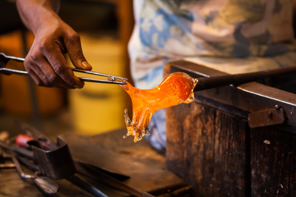 Working the Murano glass