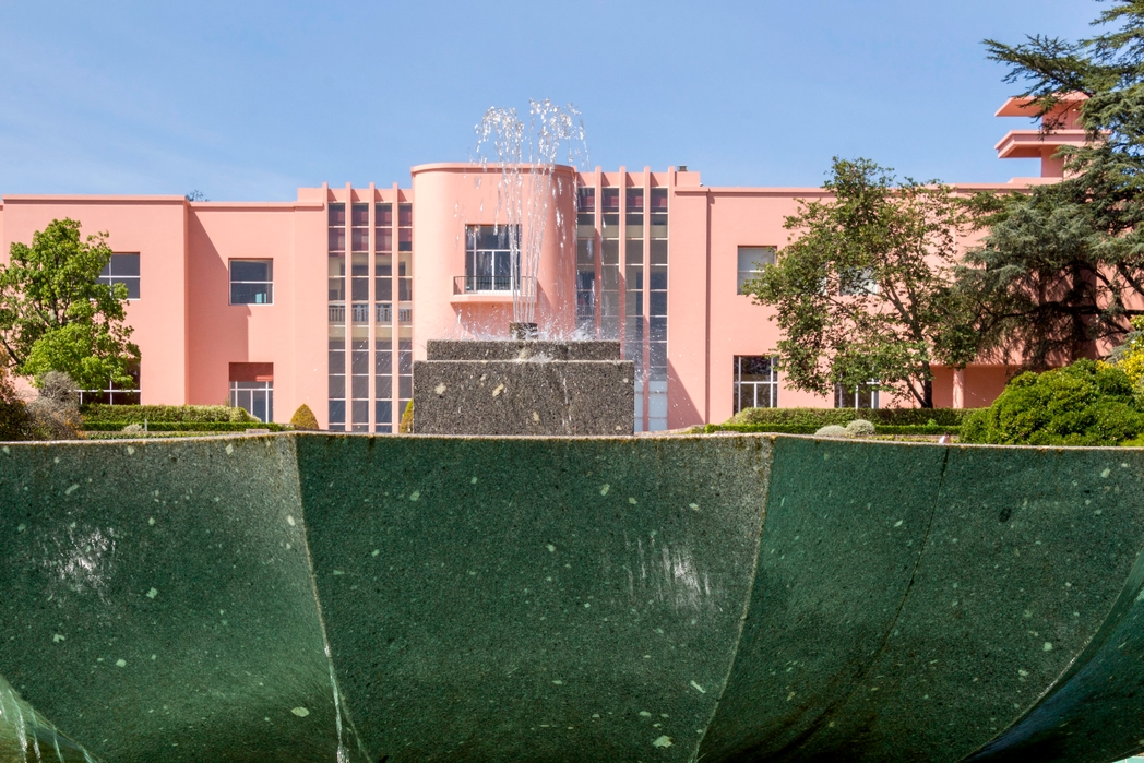Serralves gardens and museum - one of the best things to do in Porto, Portugal