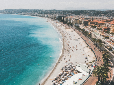 A scenic picture of a beach