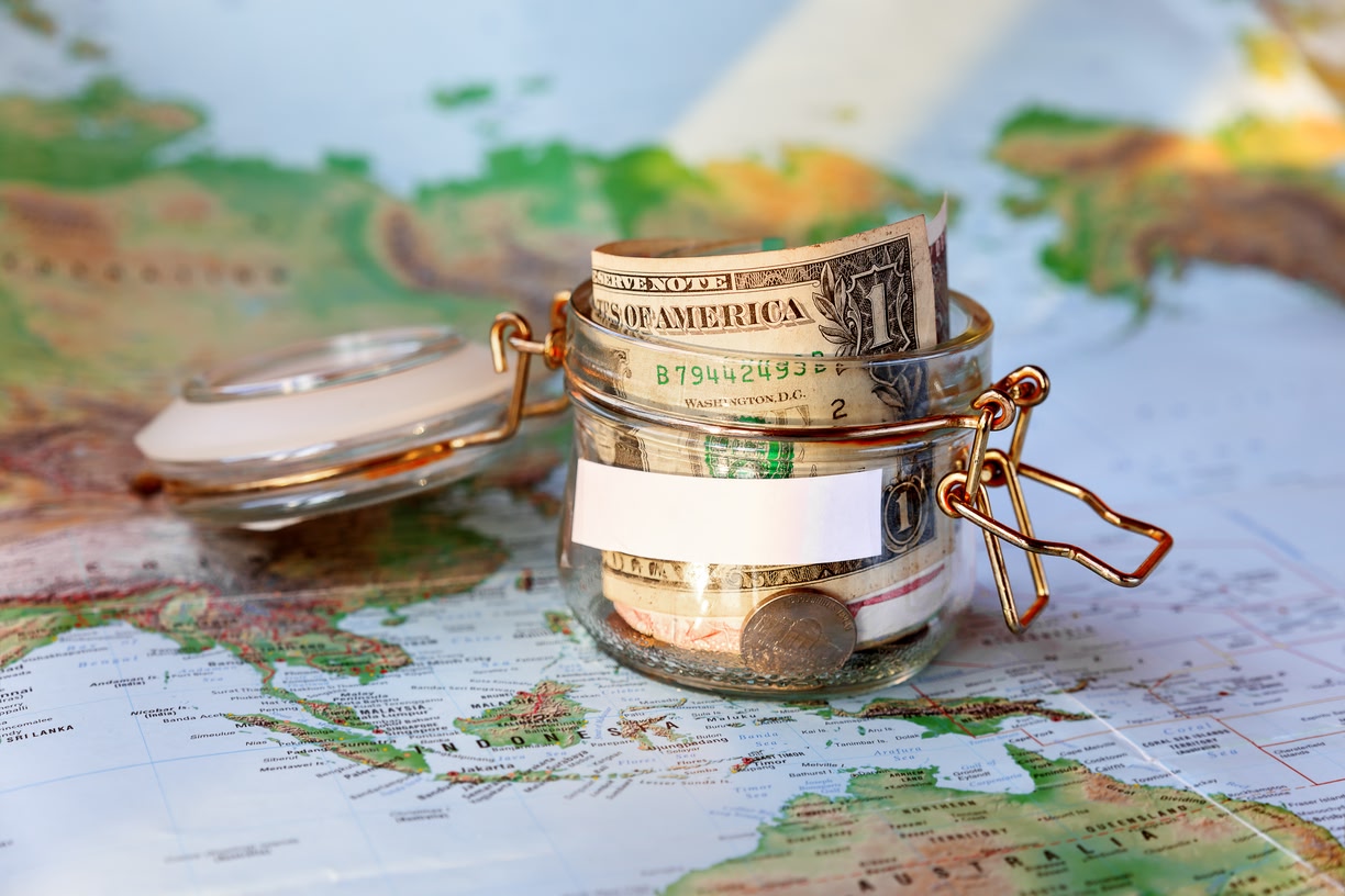 2025最有價值貨幣Top 10！台幣100元在各國能買什麼？出國旅遊必看