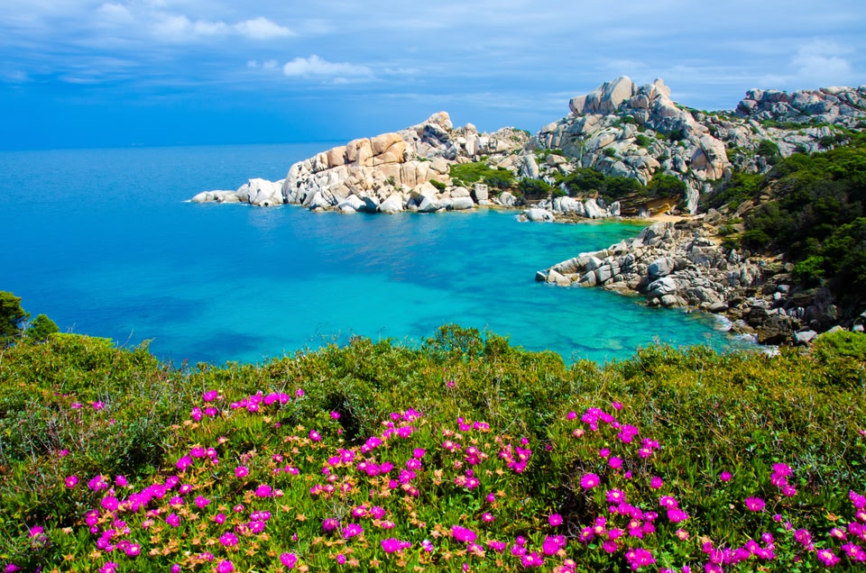 Eurowings Black Friday Angebote: Sardinien, Italien