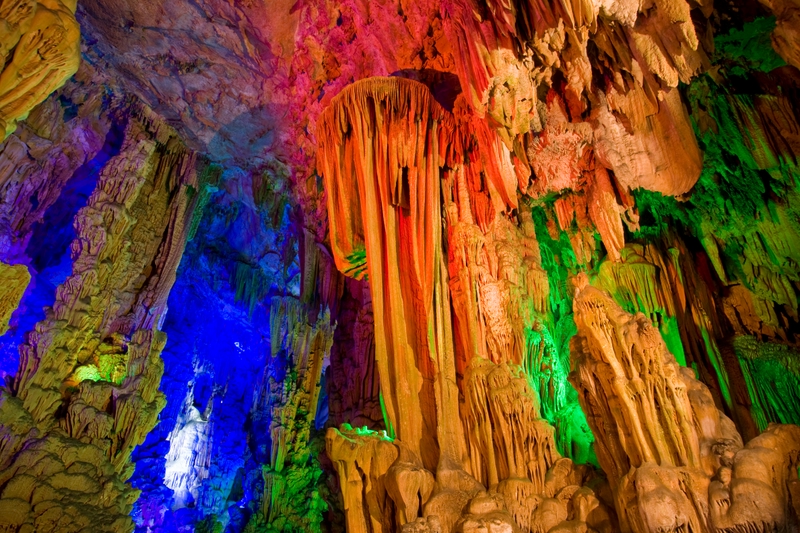 Top-Sehenswürdigkeiten in China: Reed Flute Höhle in Guangxi