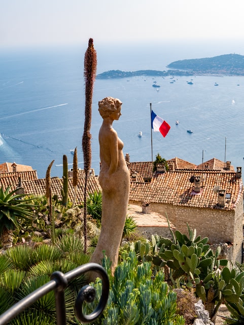 Èze 