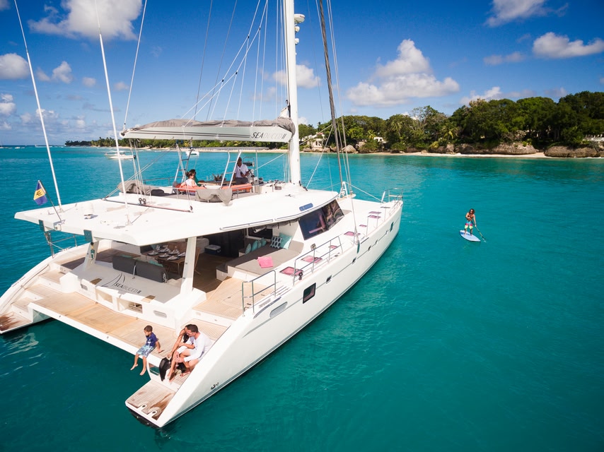Katamaran und SUP auf Barbados