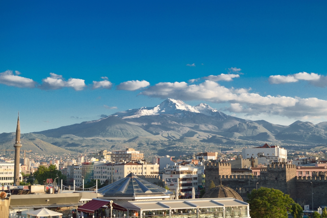Şehirden Erciyes Dağı manzarası, Kayseri