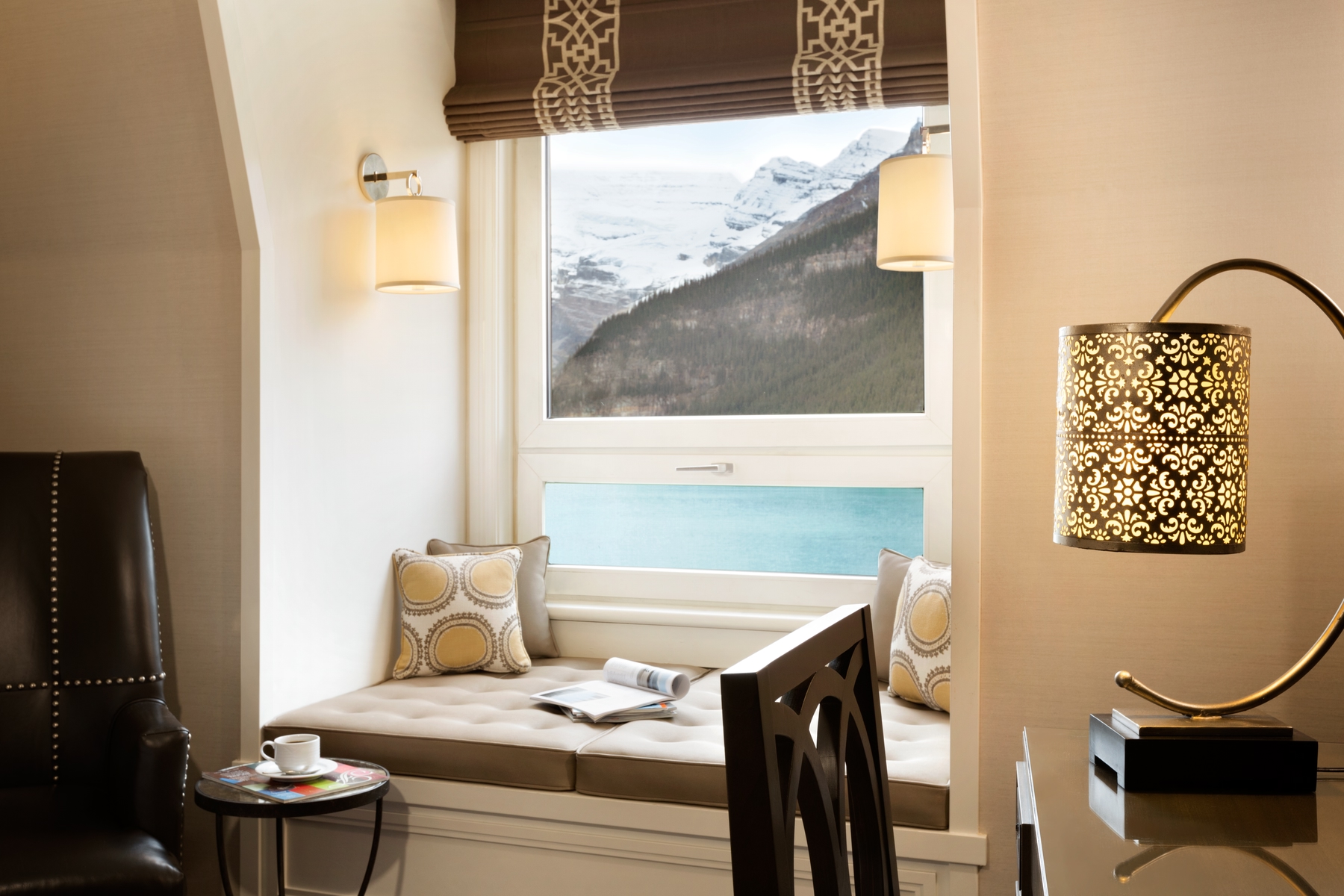 Unique Fairmont Lake Louise