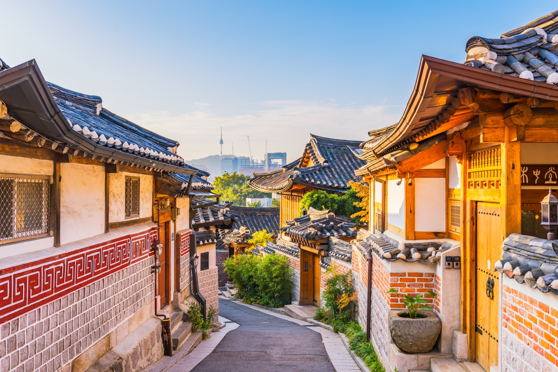 南韓目前仍暫停所有免簽證和落地簽證入境安排。