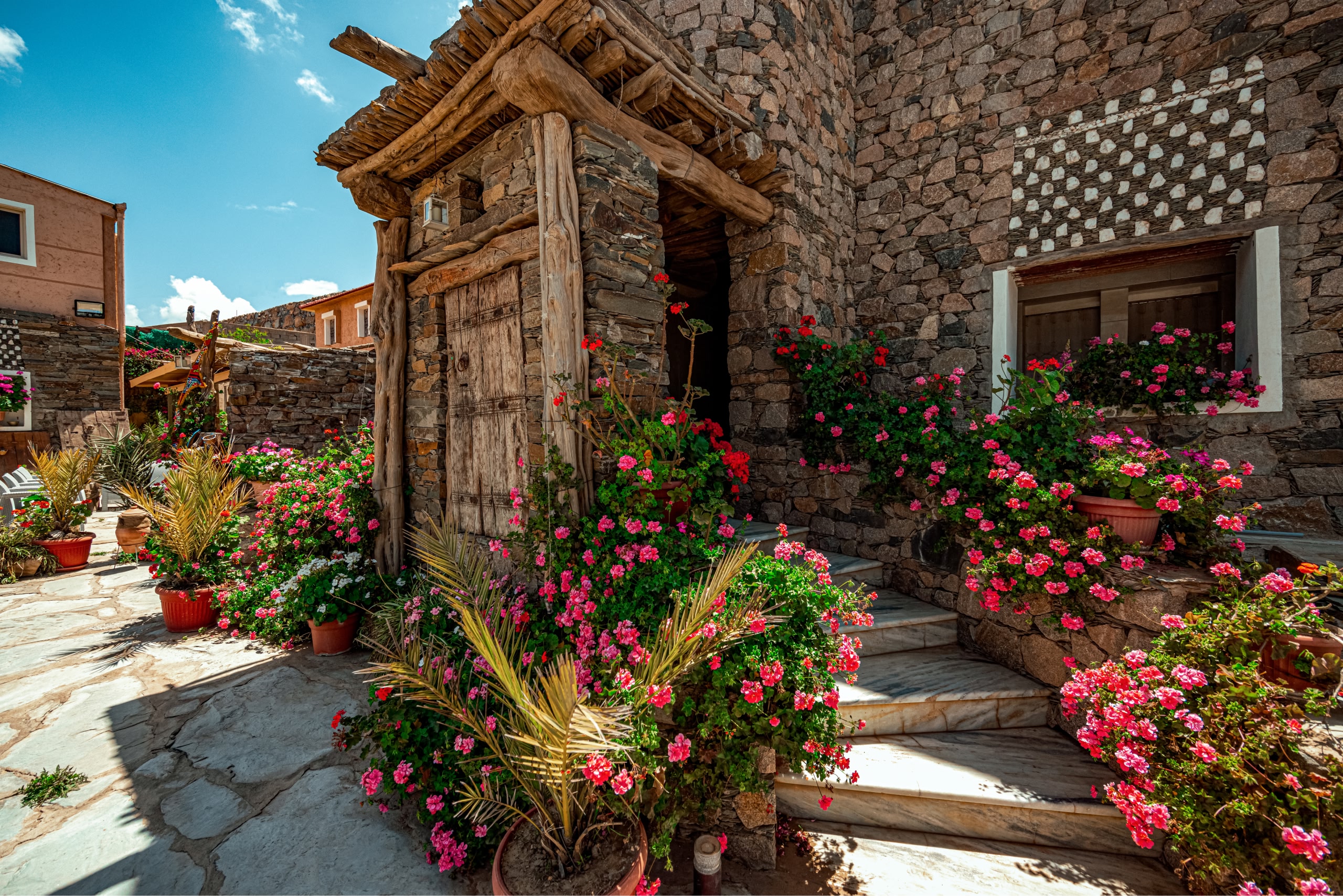 Esterno del Fatima Museum a Jeddah