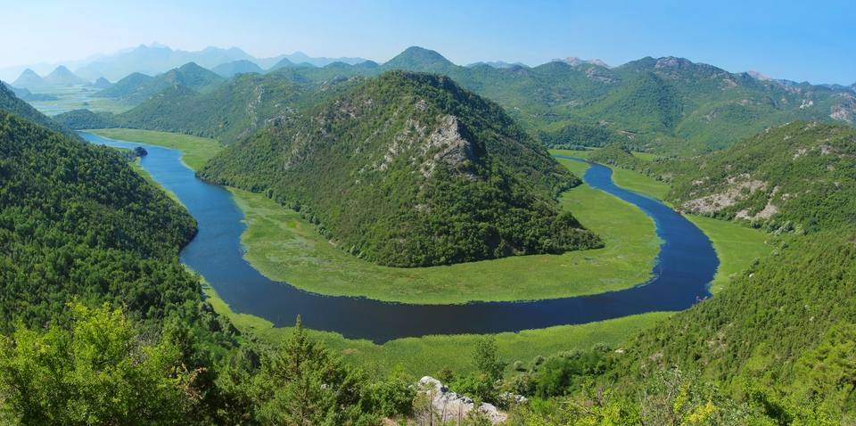 Shkodërsjön, mellan Albanien och Montenegro
