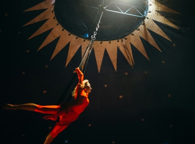 un artiste de cirque