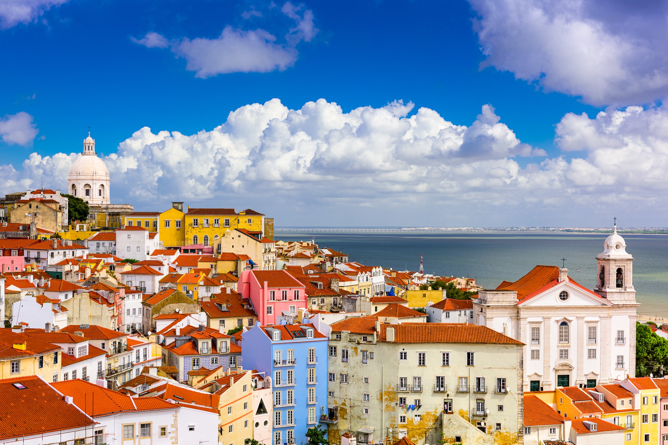 Cityscape picture of Lisbon on a sunny day