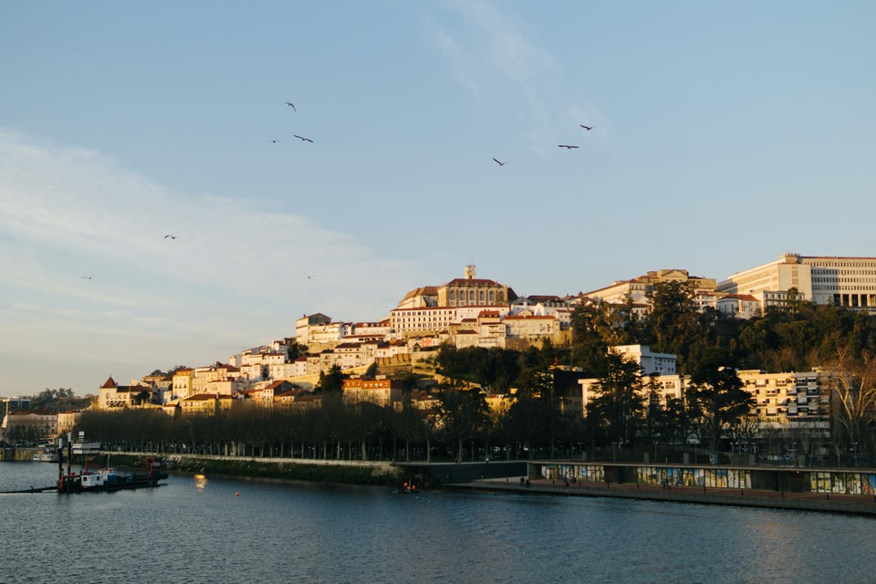 Foto di Coimbra, una delle tappe di un viaggio in Portogallo on the road