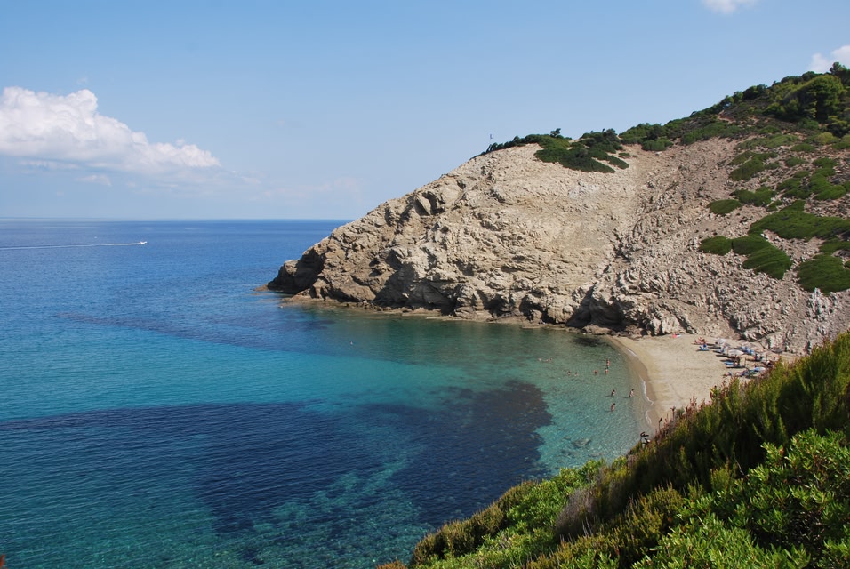 Cala del Gesso, tra le spiagge della Toscana piu belle in assoluto