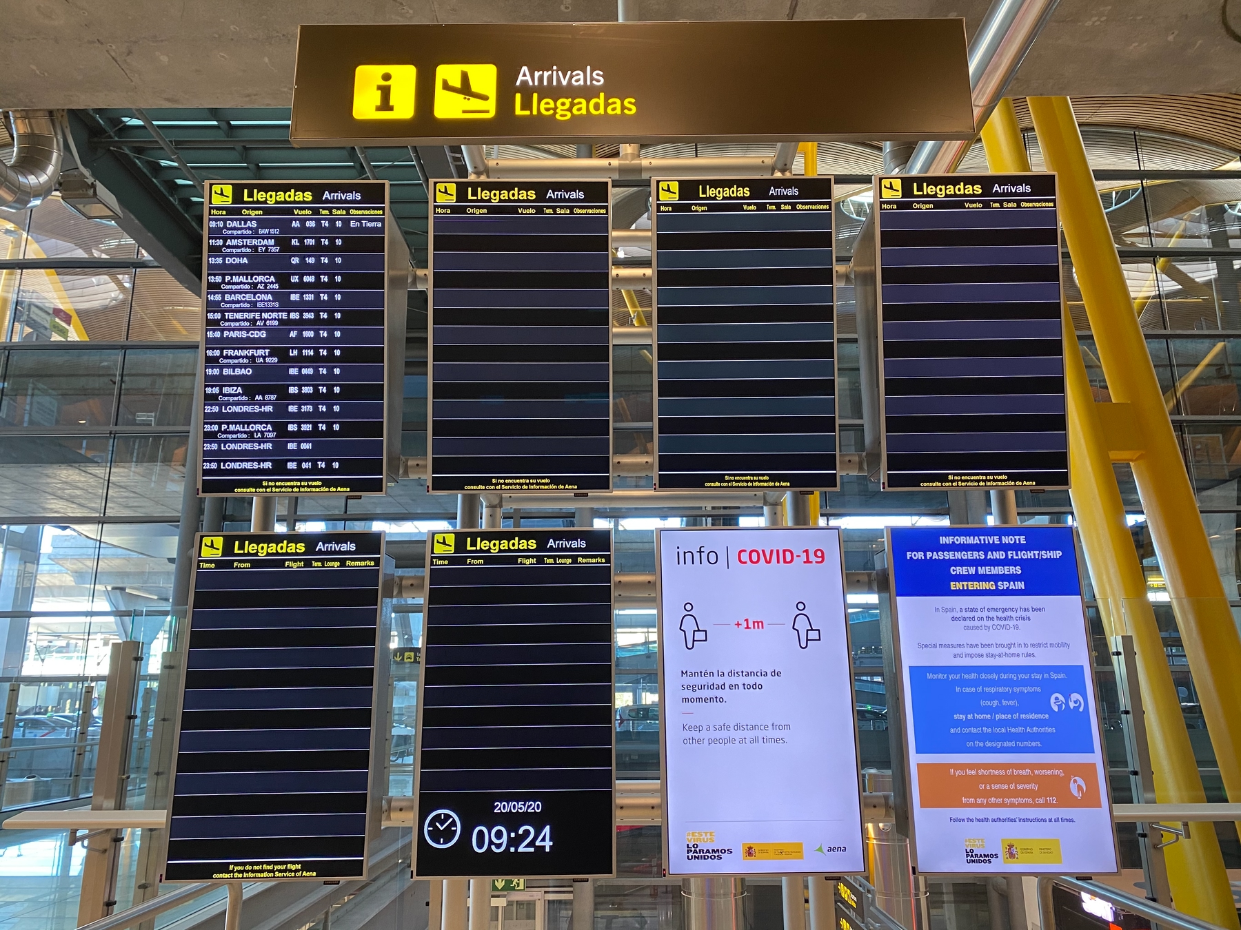 carteles informativos aeropuertos covid-19