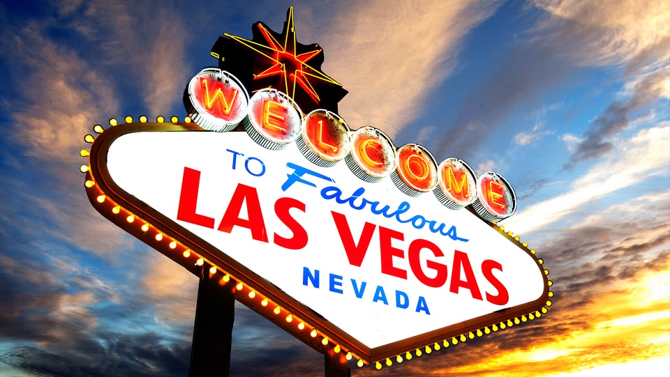 "Welcome to Fabulous Las Vegas Nevada" sign