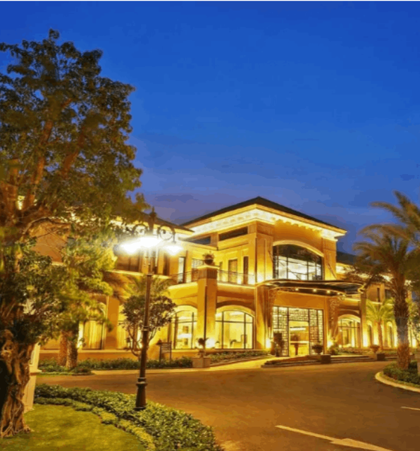 An exterior shot of the Vinpearl hotel in Da Nang