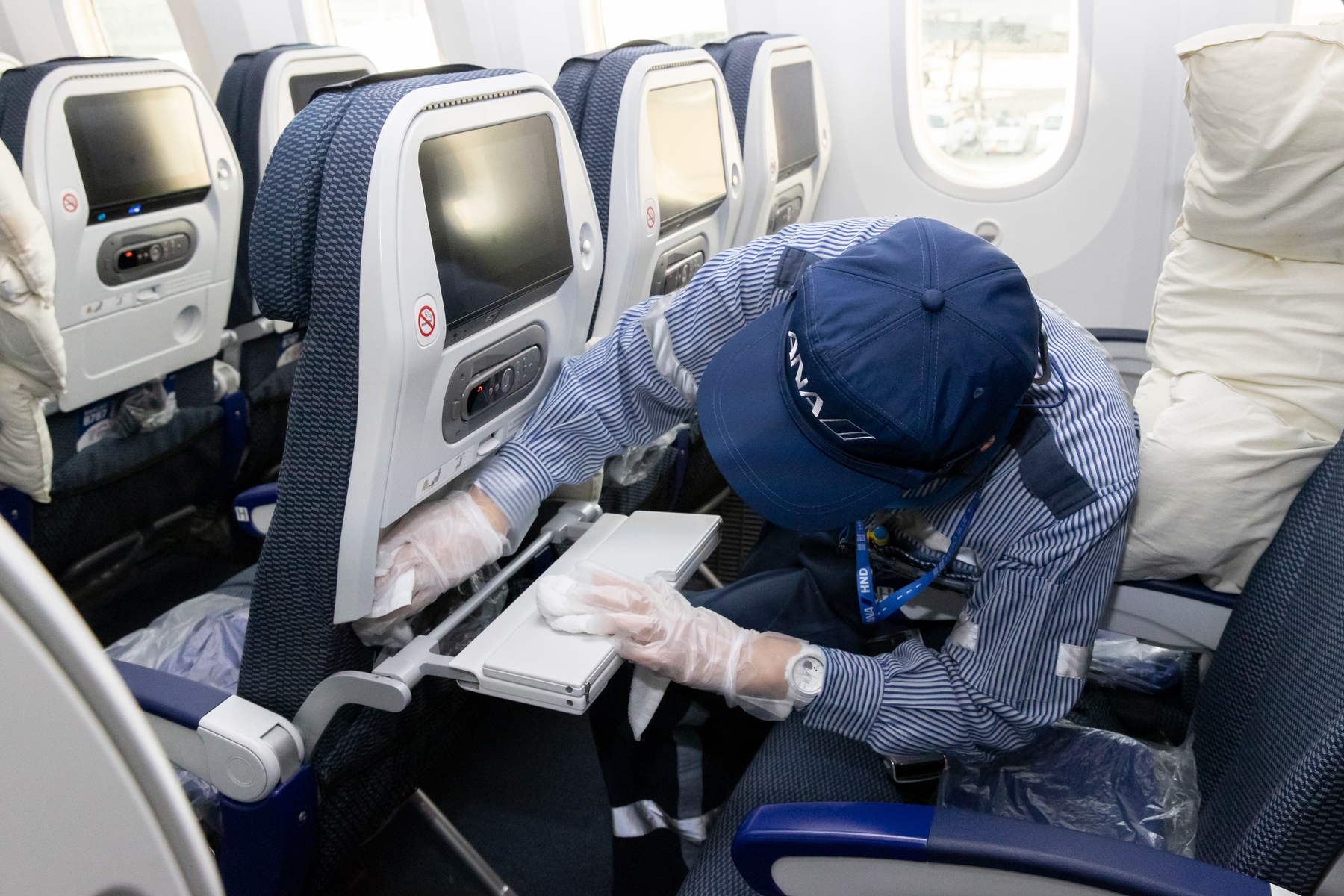 機内 清掃 ANA