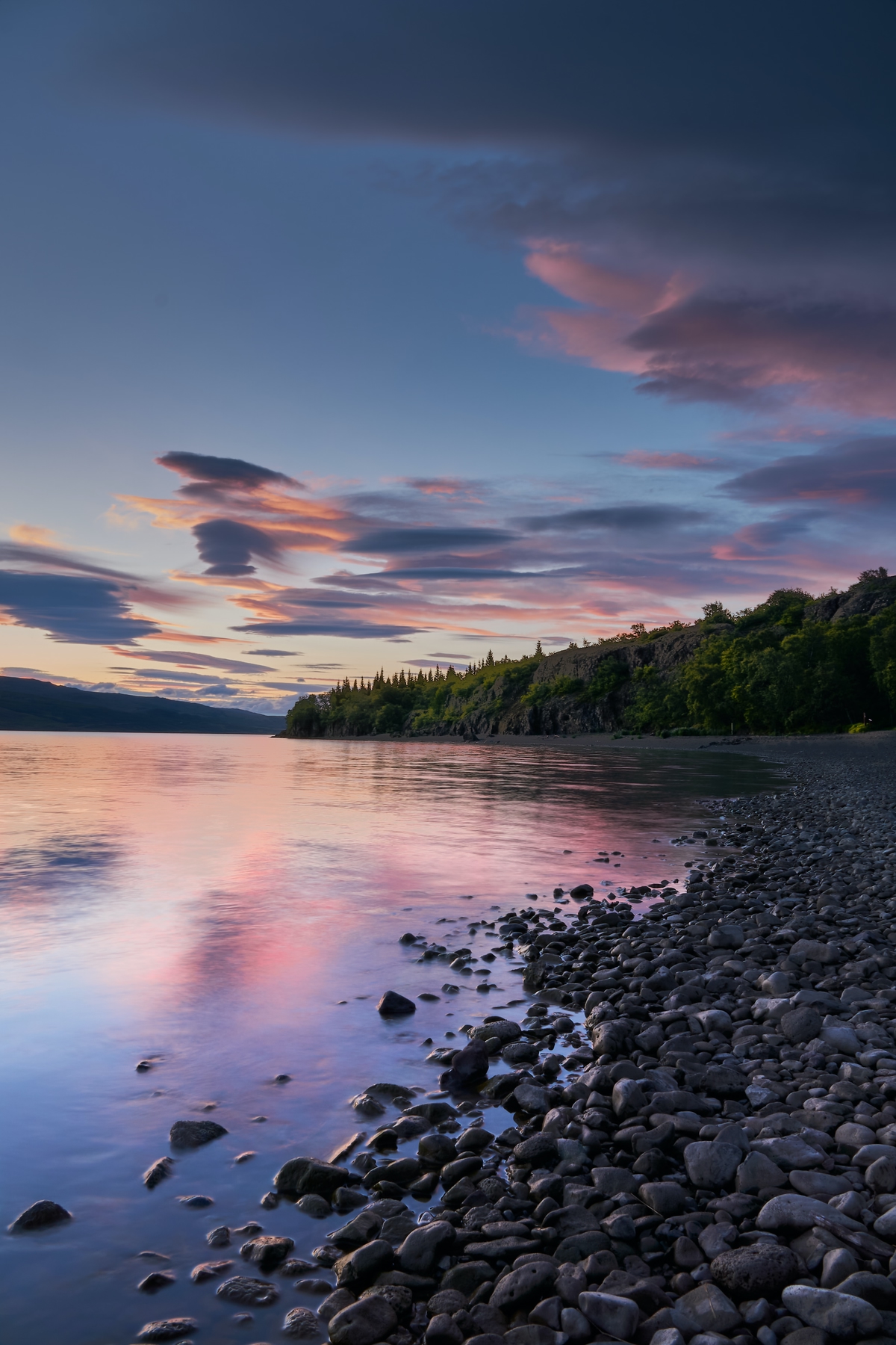 Umrundet den Lagarfljót-see auf der beliebten Route "The Rind of Riverdale"