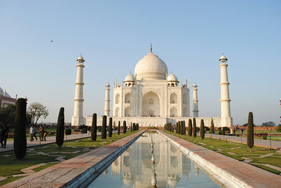 De Taj Mahal is een van de meest herkenbare gebouwen ter wereld en een symbool van India