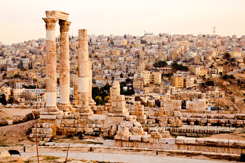 Αρχαίο μνημείο στο Αμμάν της Ιορδανίας - ταξίδι τον Οκτώβριο