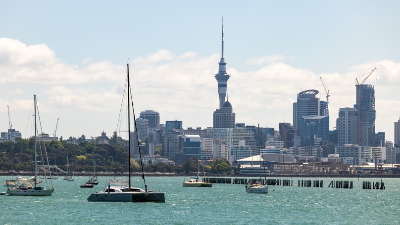 Yates en la bahía de Auckland. 