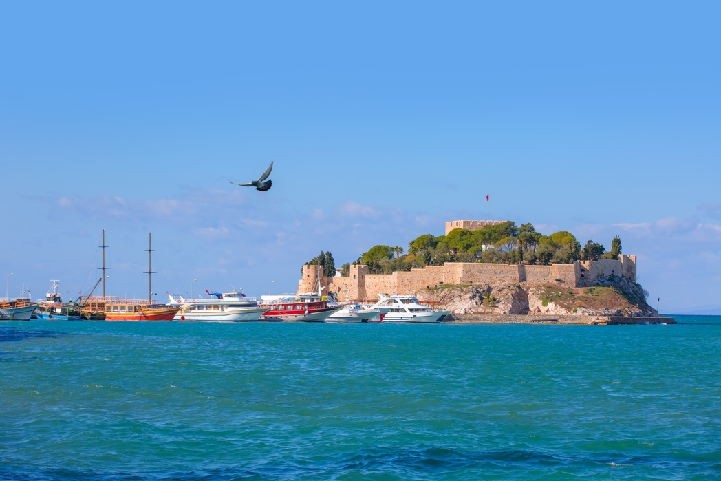 Kuşadası Kalesi, Aydın - resmi tatiller için kısa bir kaçamak