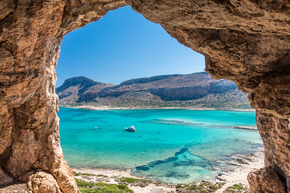 Die besten Yoga-Reiseziele Europas: Paros & Kreta, Griechenland