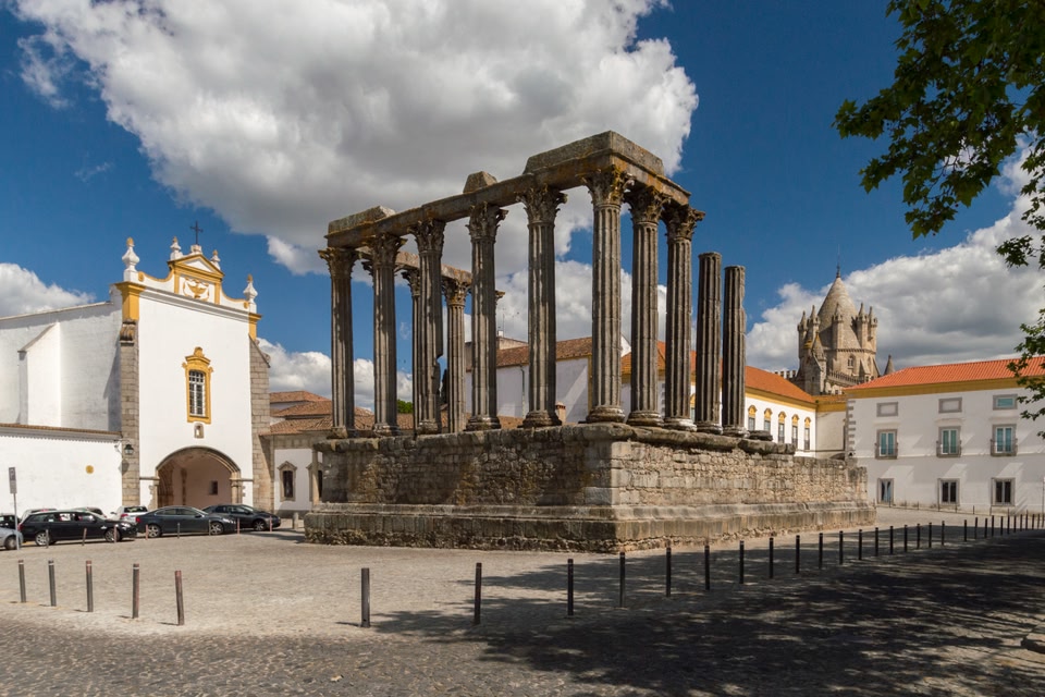 Evora, Portogallo on the road