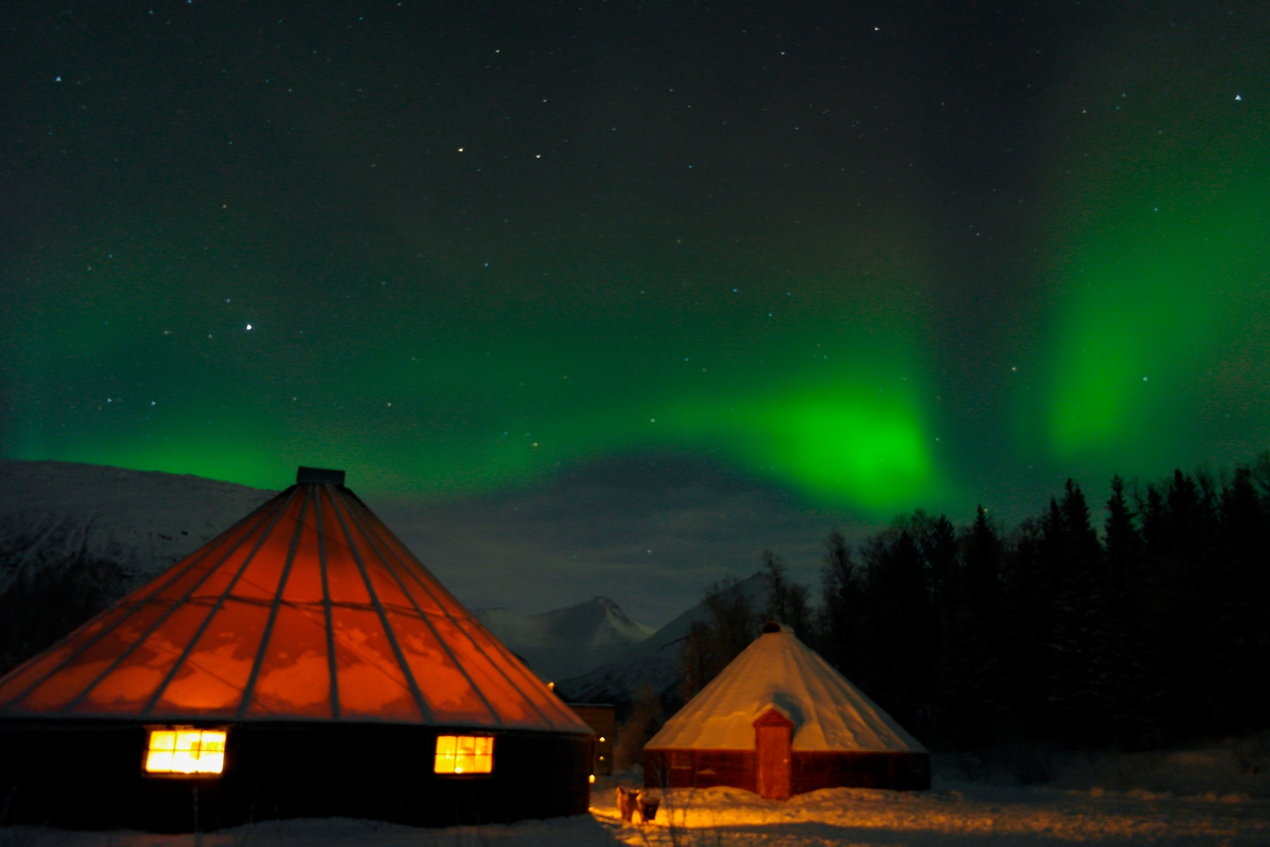 guia para ver la aurora boreal en tromso, que ropa llevar para ver la aurora boreal, donde ver la aurora boreal, luces del norte en tromso, tromso noruega, aurora boreal tromso