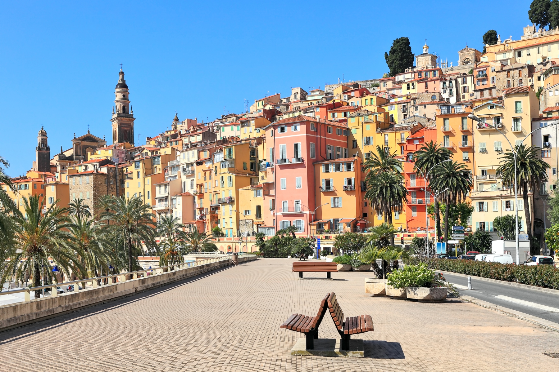partir en mars à menton en France