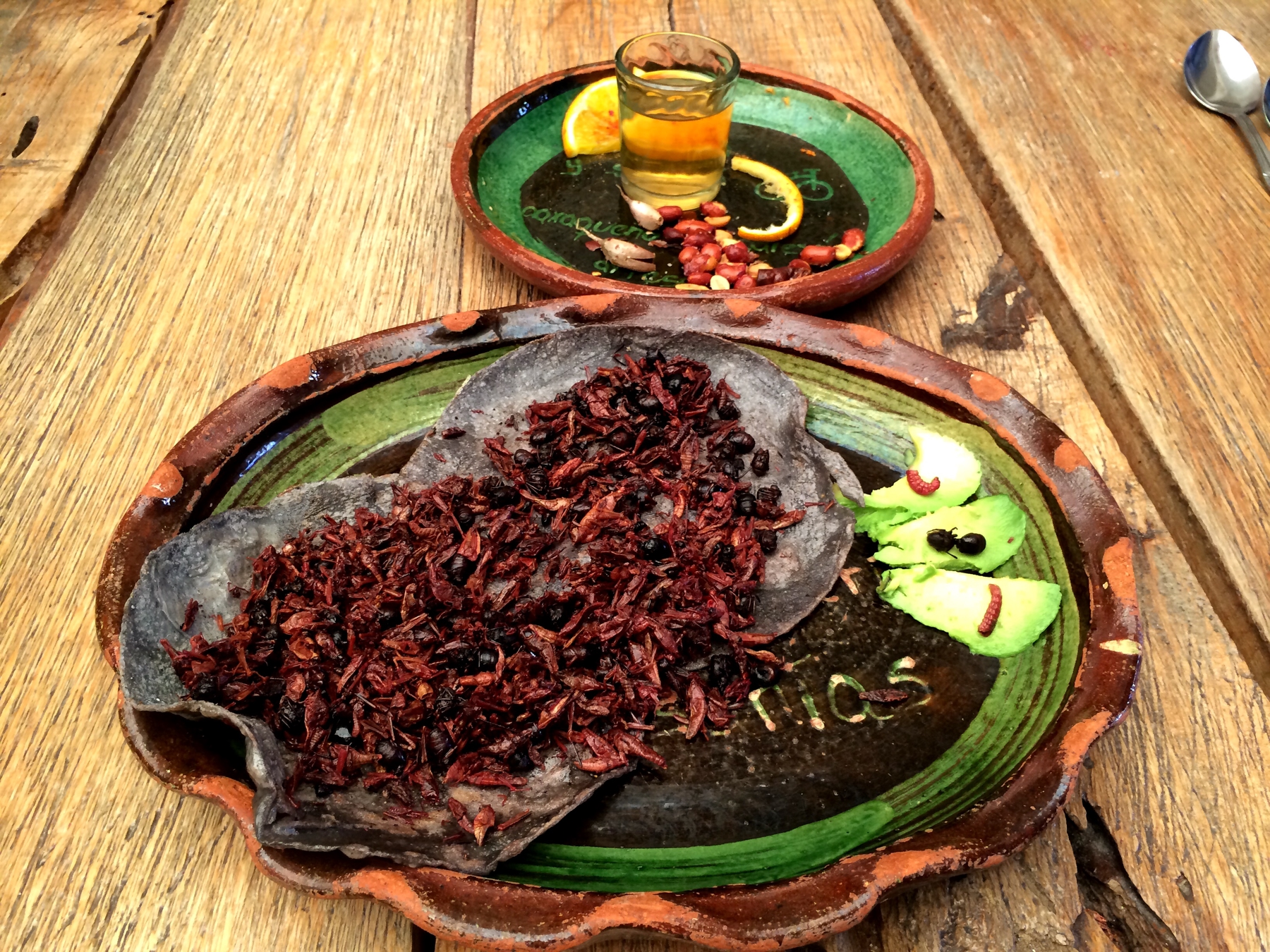 Escamoles y chapulines están muy presentes en la comida mexicana