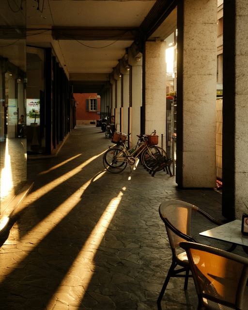 Immagine dei chiostri, una delle cose da vedere a Reggio Emilia assolutamente