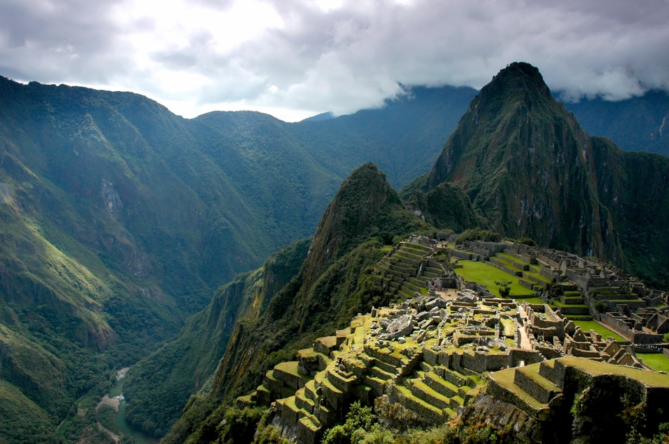 A beautiful overlooking view of Machu Picchu